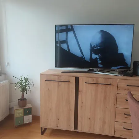 Apartamento Zvekir